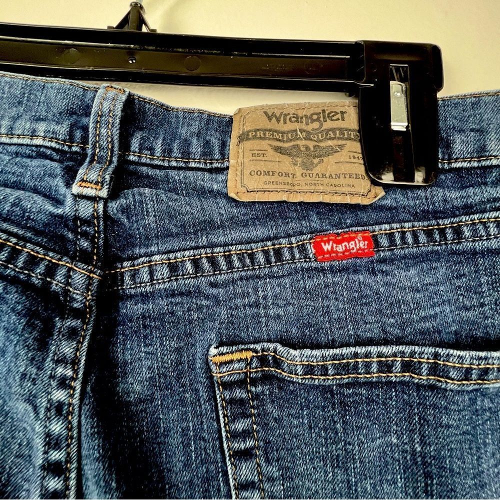 Men’s Wrangler Straight Leg W33 L32 - Picture 3 of 4